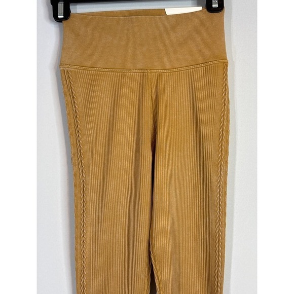 Offline By Aerie‎ SEAMLESS 7/8 HIGH RISE LEGGING SMALL NWT - Picture 4 of 12